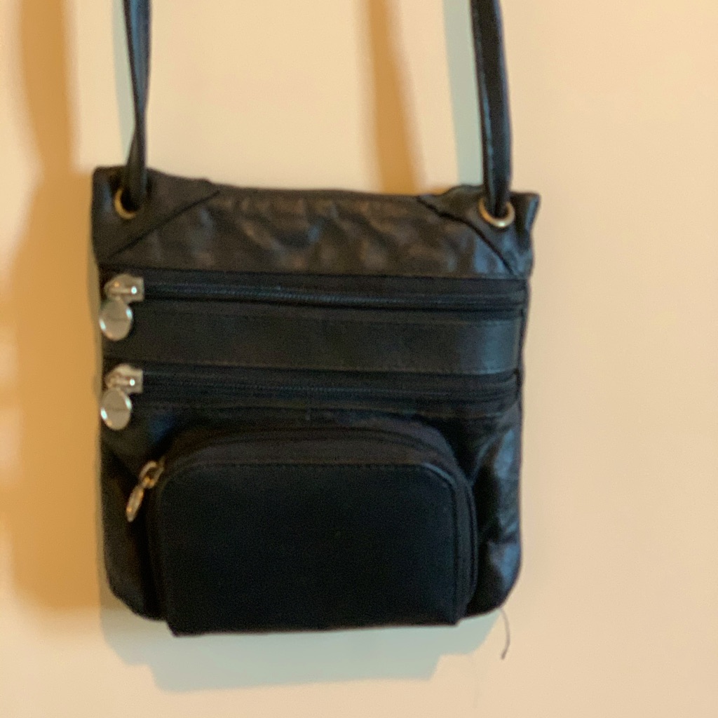 30% Off Bundles! Leather Cross Body Purse